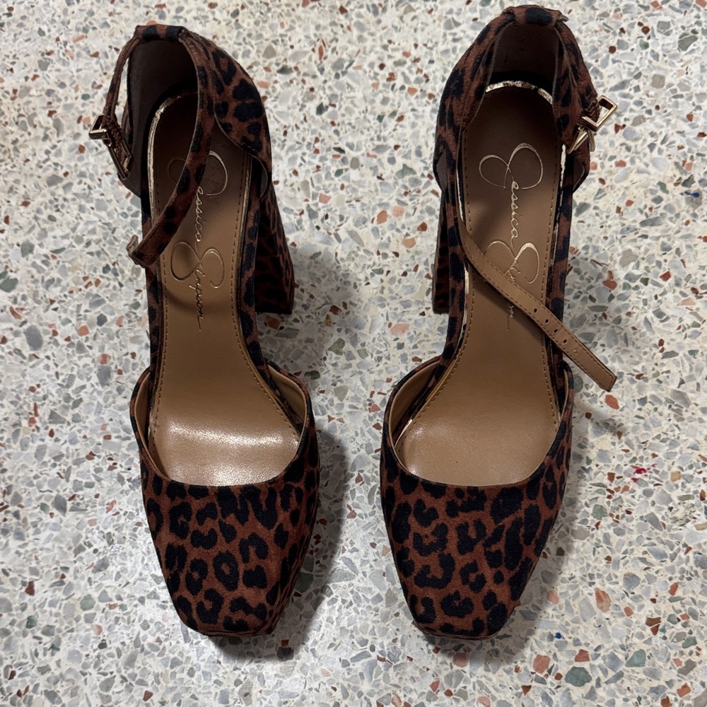 Jessica Simpson Brown Leopard Heels
